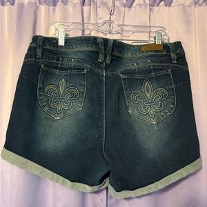 Stylish Denim Women's Shorts